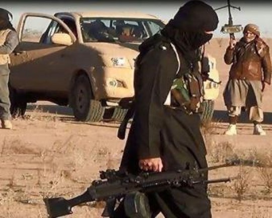 والی کنر: حدود ۱۲۰۰ جنگجوی گروه تروریستی داعش در «کنر» فعالیت دارند