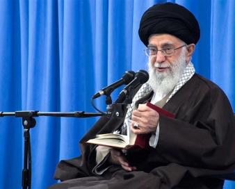 امام خامنه‌ای: سروصدای اراذل مسلط بر آمریکا ذهن کسی را مشغول نکند/ توان مدیریتی در برخی بخشهای اقتصادی ضعیف است