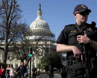 دستگیری مردی به جرم حمل اسلحه و مهمات در حوالی کاخ سفید