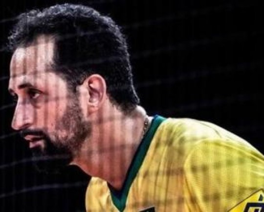 افکار ضدهمجنس‌گرایانه ملی‌پوش والیبال برزیل، کار دستش داد