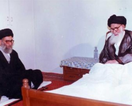 در رثای مرجع بصیری که امام خامنه‌ای پشتیبانی صریح اش از انقلاب را ستود