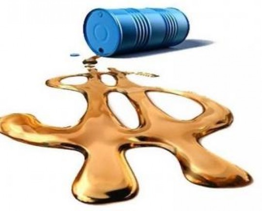 ایران ذینفع کاهش قیمت نفت نیست / پیشبینیها و توصیههای عجیب "رنانی" با نادیده گرفتن واقعیات