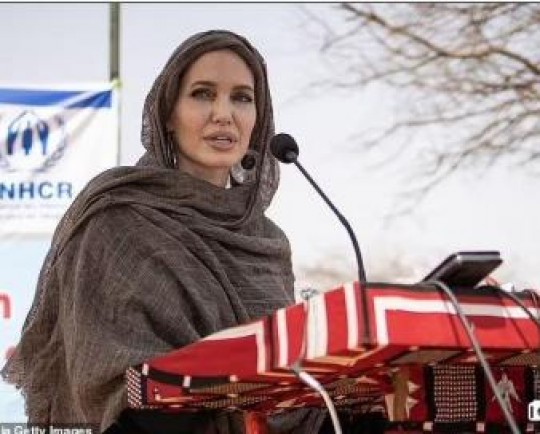 آنجلینا جولی به صنعاء میرود