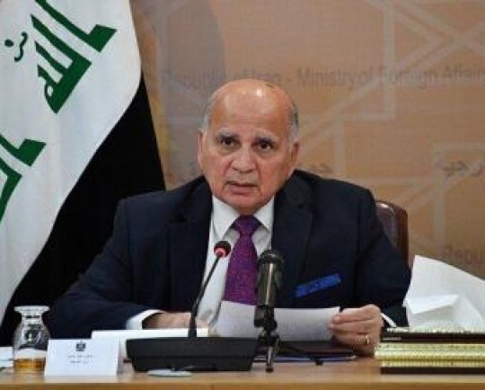 وزیر خارجه عراق: از بازگشت سوریه به اتحادیه عرب حمایت میکنیم