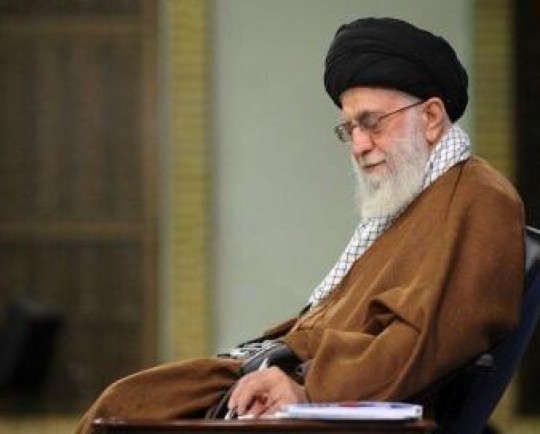 رونمایی از کتب تفسیری حضرت آیت الله خامنهای