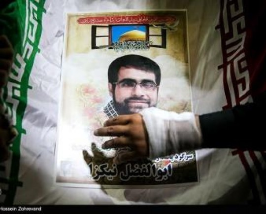 احساس مسئولیت شهید نیکزاد نسبت به مظلوم او را راهی سوریه کرد/ هر روز و هر لحظه از حضرت زینب کمک خواسته‌ام