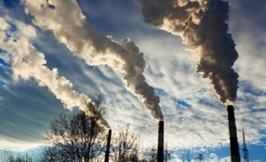 تاکید بر استقرار صنایع پاک برای حفظ محیط زیست استان قم
