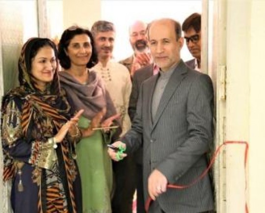 دانشگاه بانوان  فاطمه جناح  راولپندی میزبان نمایشگاه خطاطی و تذهیب ایرانی شد