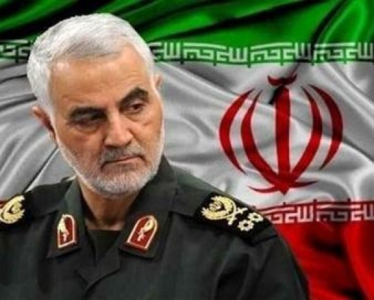 دانش‌آموزان دبستانی برای سردار سلیمانی انشاء می‌نویسند