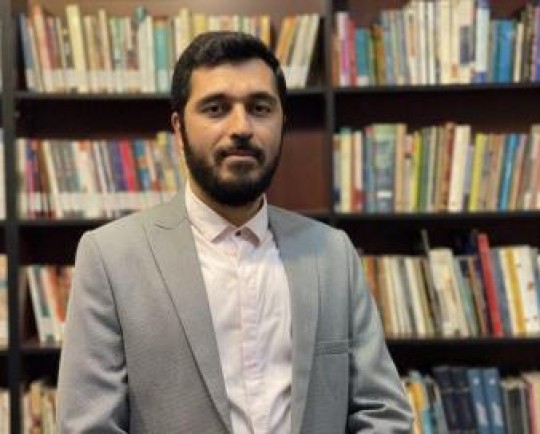 رئیس حوزه هنری تهران: صحنه تئاتر باید در اختیار هنرمندان متعهد به انقلاب قرار بگیرد