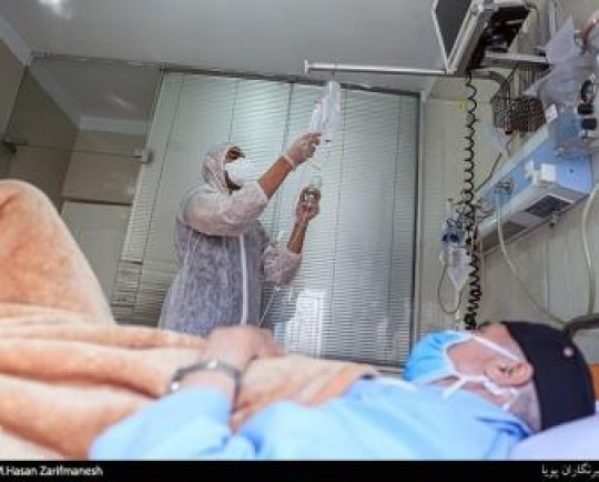 3 مانع بزرگ بر سر راه ارائه خدمات پرستاری در منزل/ از کمبود 350 مرکز "هوم‎کر" تا فعالیت پرستارنماها در کشور