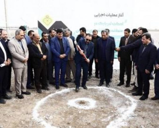 سفر استاندار خراسان رضوی به سرخس/ بازدید از چاه گاز توس تا کلنگ زنی پارکینگ کامیون‌های ترانزیتی