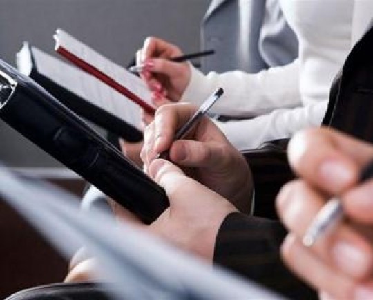 عدم پرداخت حق بیمه کارفرمایی ویژه مشاغل سخت از موانع اجرای "بازنشستگی 20 ساله خبرنگاران"