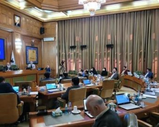 فروش ساختمان  روزنامه اطلاعات به تعویق افتاد