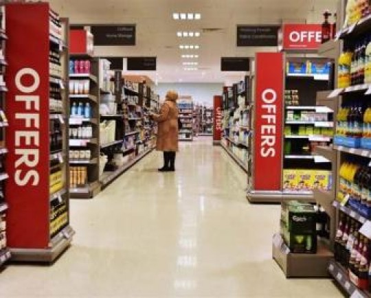 مردم انگلیس با یک دهه  فاجعه‌بار  روبرو هستند