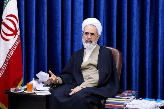 مقاوم‌سازی و استحکام بناهای شخصی و عمومی مورد توجه قرار گیرد