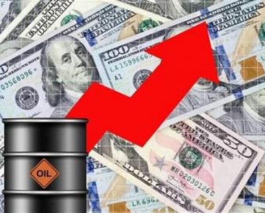 قیمت جهانی نفت امروز 1402/02/09 | برنت 79 دلار و 54 سنت شد