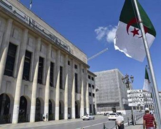 مازاد ۳.۵ میلیارد دلاری تجارت خارجی الجزایر