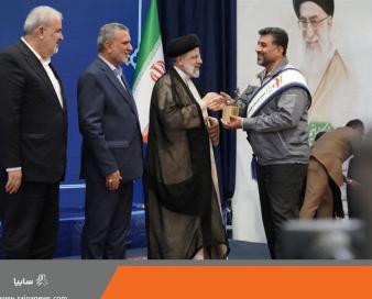 ایدکوپرس سایپا،‌ تندیس شرکت برتر ایران را دریافت کرد