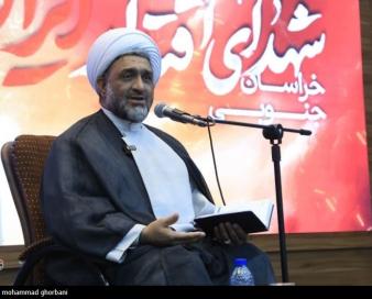 اسلام مهم‌ترین رکن پیروزی انقلاب است