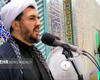 توسعه اقتصادی و نظامی کشور فرصتی بزرگ برای مقابله با دشمن است